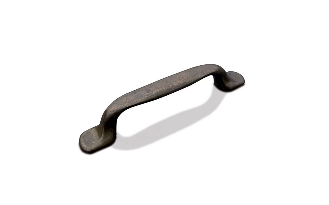 Art. M-13 – Maniglia interasse 96